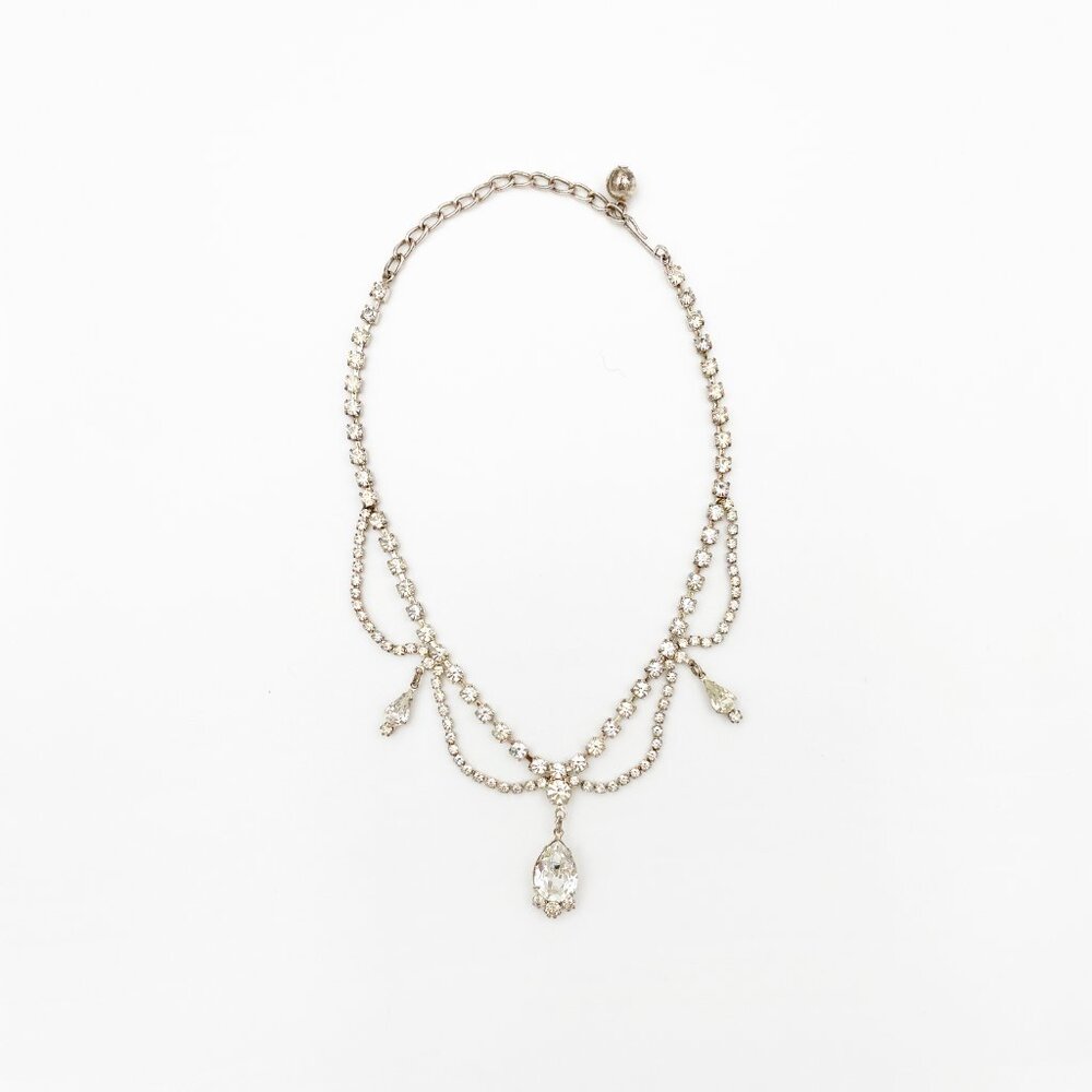 VINTAGE (Y2K) | Crystal & Rhinestone Teardrop Necklace + Earrings Set - Picture 3 of 15